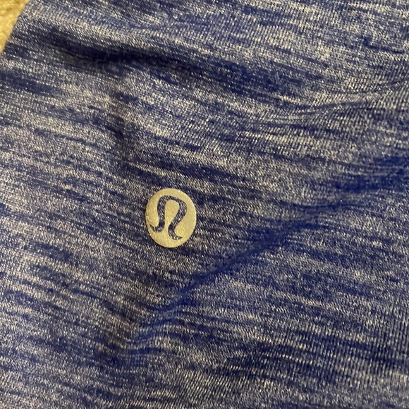 Heathered blue lululemon tank top RARE - Picture 3 of 3